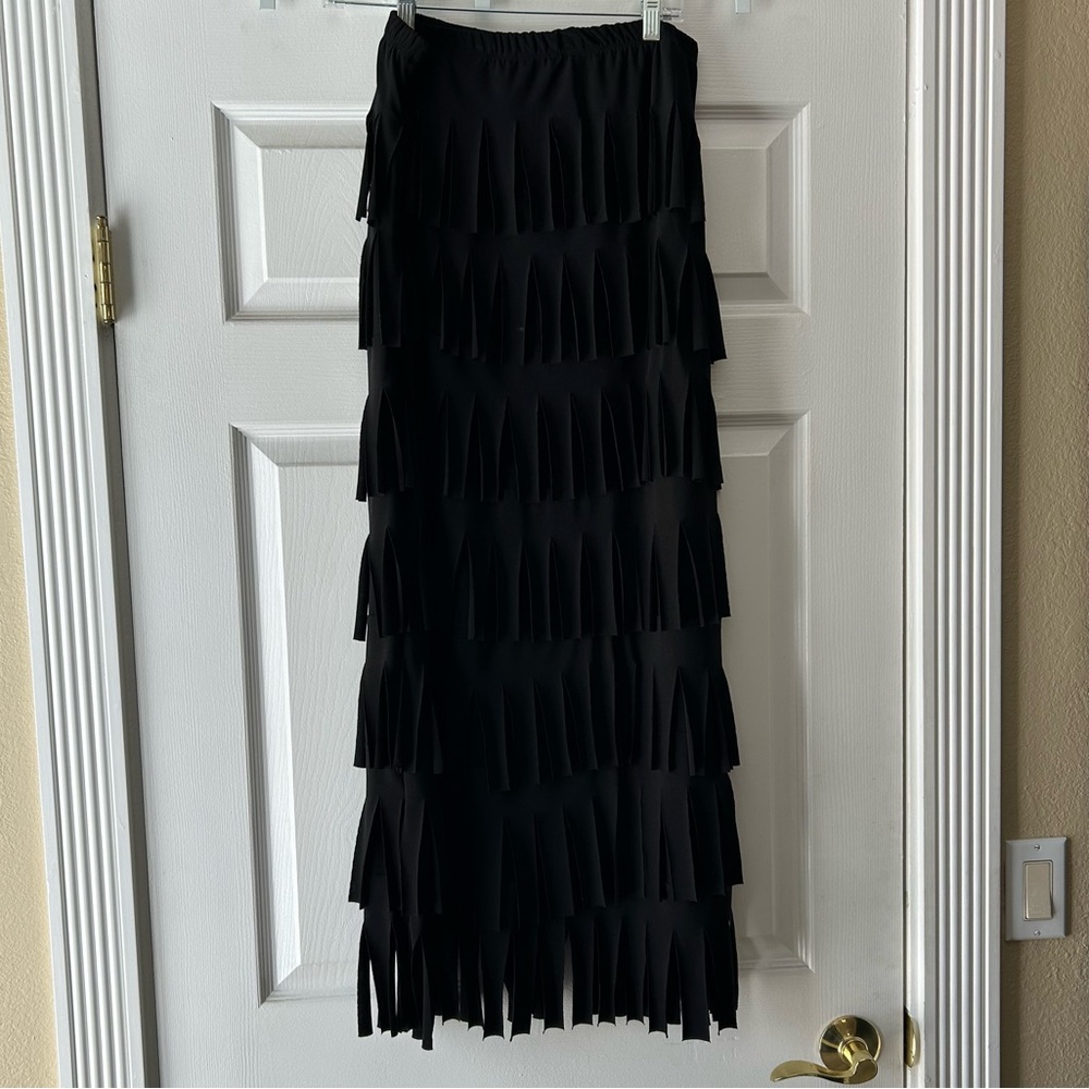 Chic Black Layered Maxi Skirt